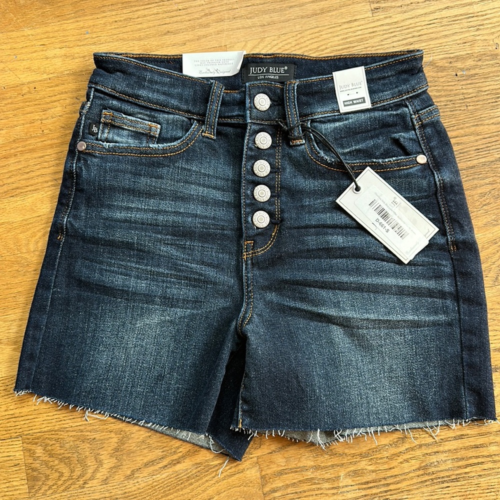 Judy Blue Size Small Button Fly Cutoff Shorts